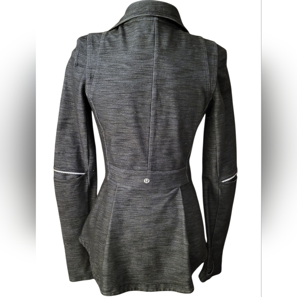 LULULEMON RIDE ON BLAZER - Picture 5 of 8